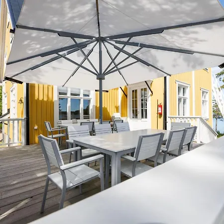 Hébergement de vacances Kapteenin By Interhome Stormalo