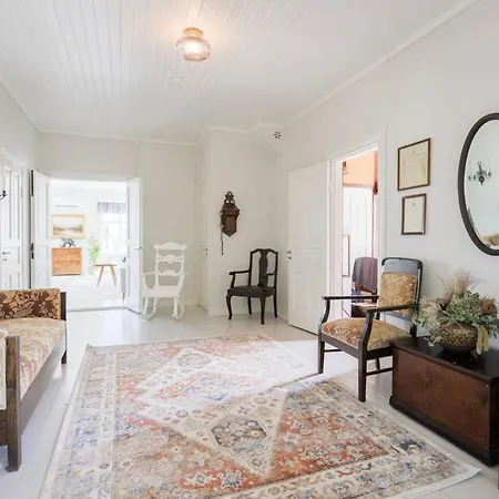 Kapteenin By Interhome