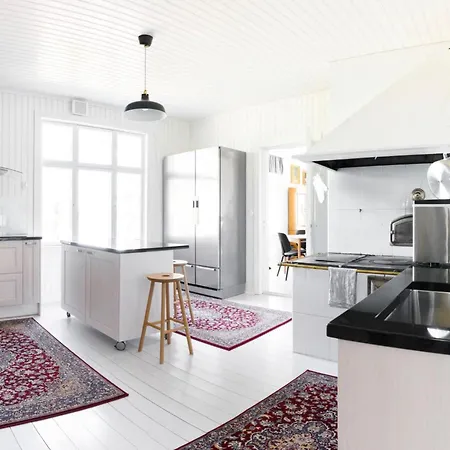 Holiday home Kapteenin Huvilat By Interhome